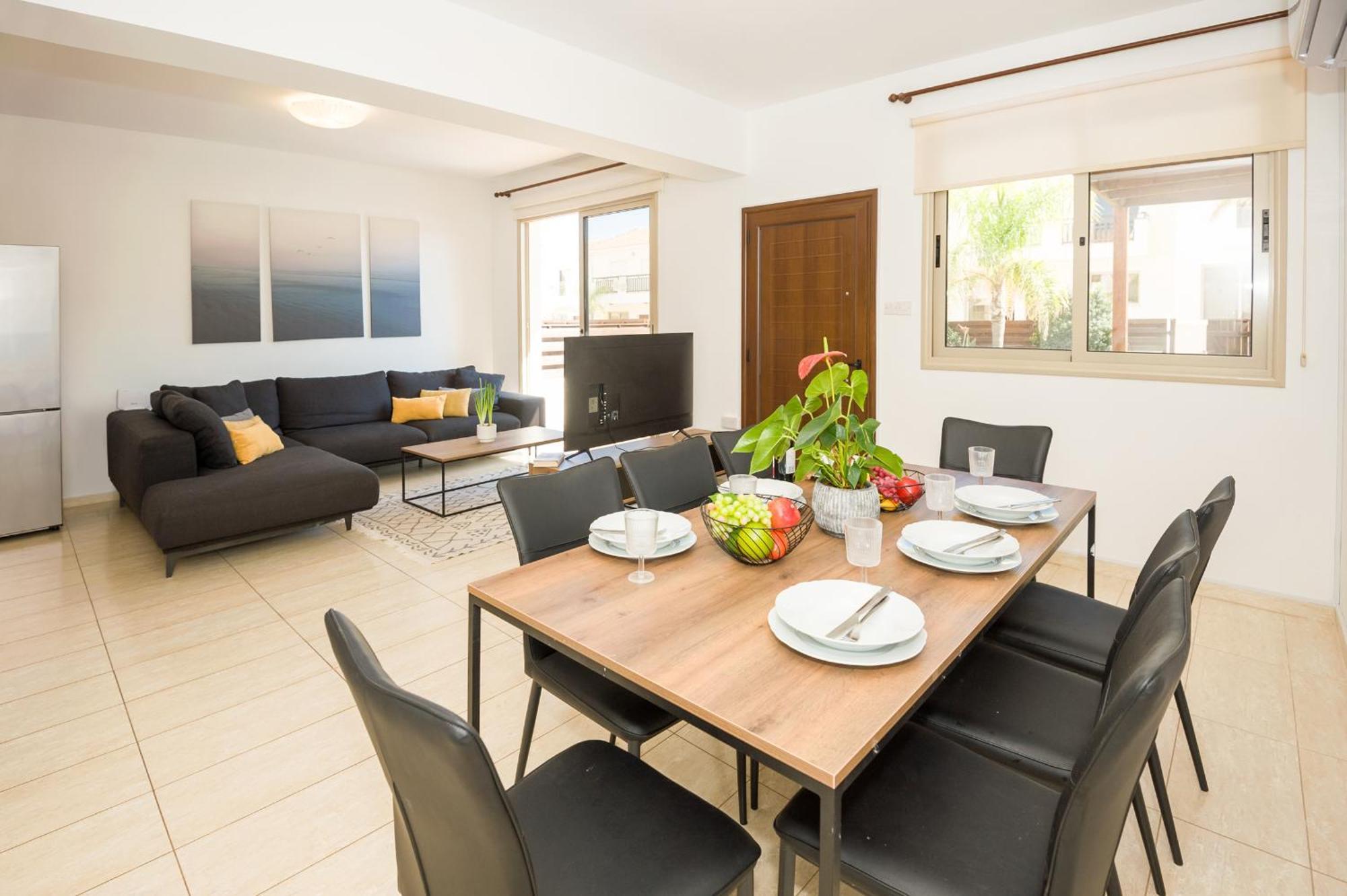 Villa Breeze
