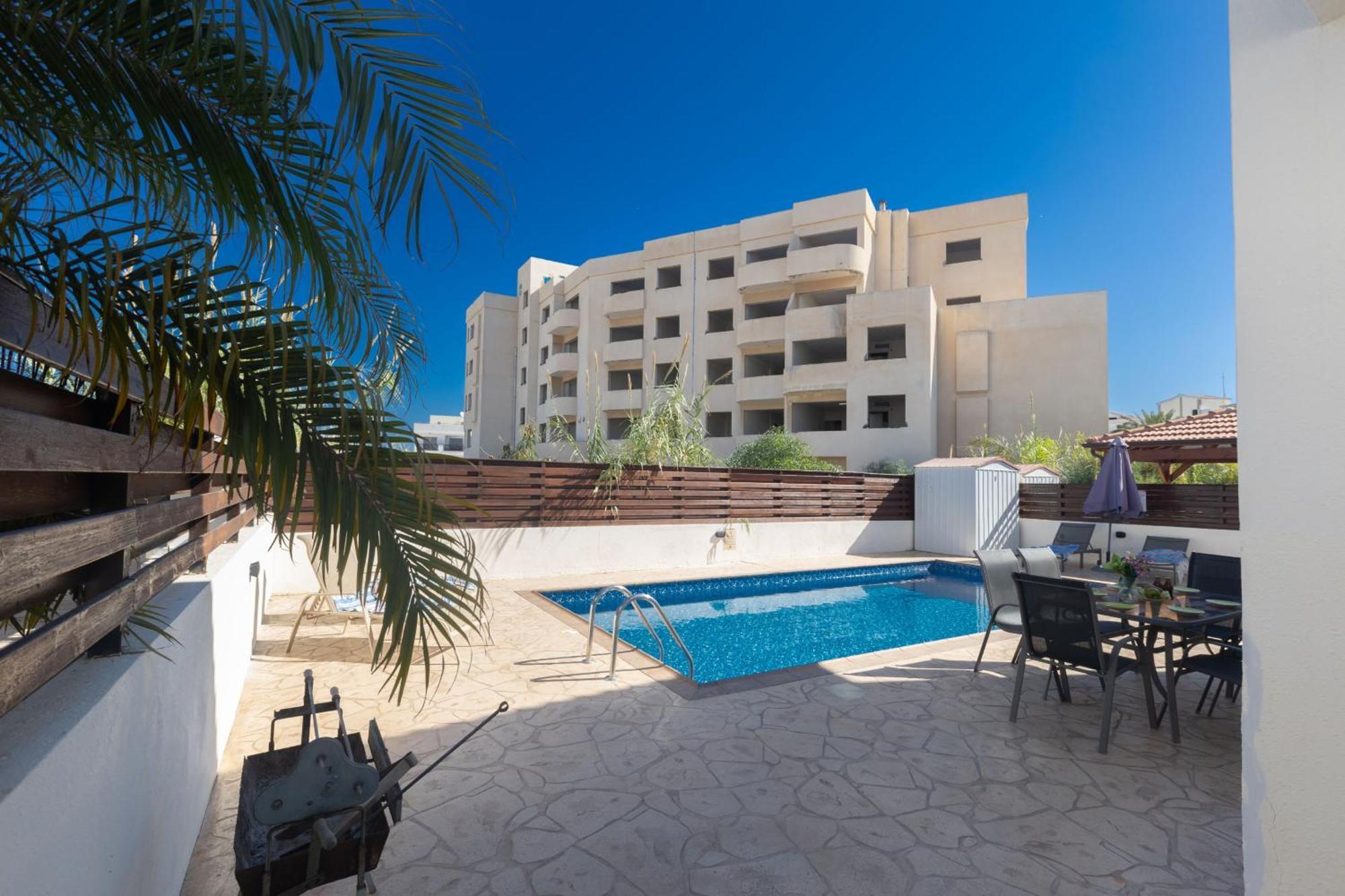 Protaras Blue River Villa Br26 Protaras