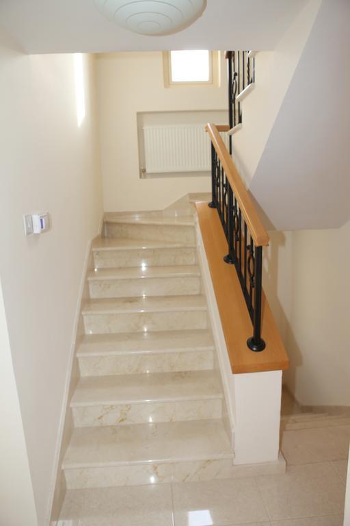 Villa Anthorina 6 *