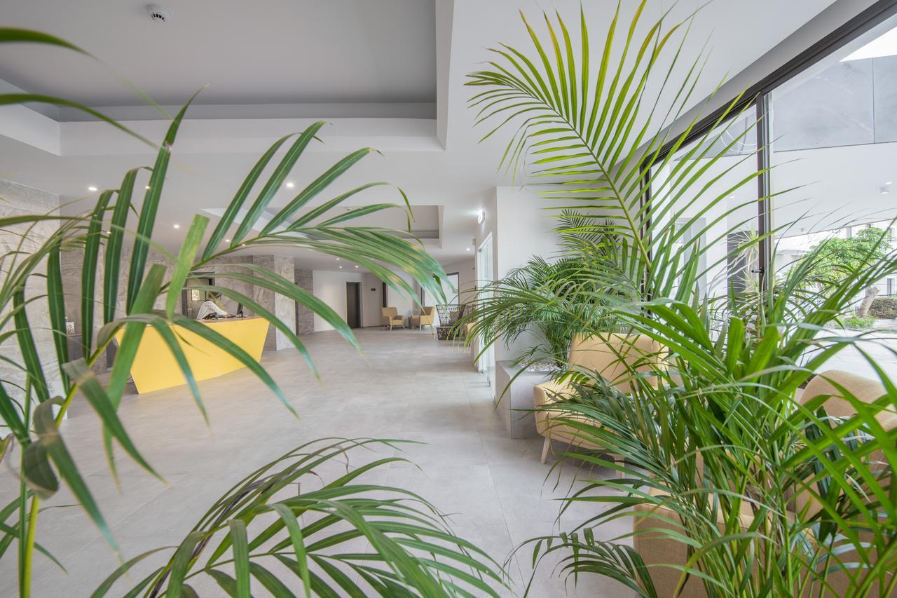 Narcissos Waterpark Aparthotel 4*