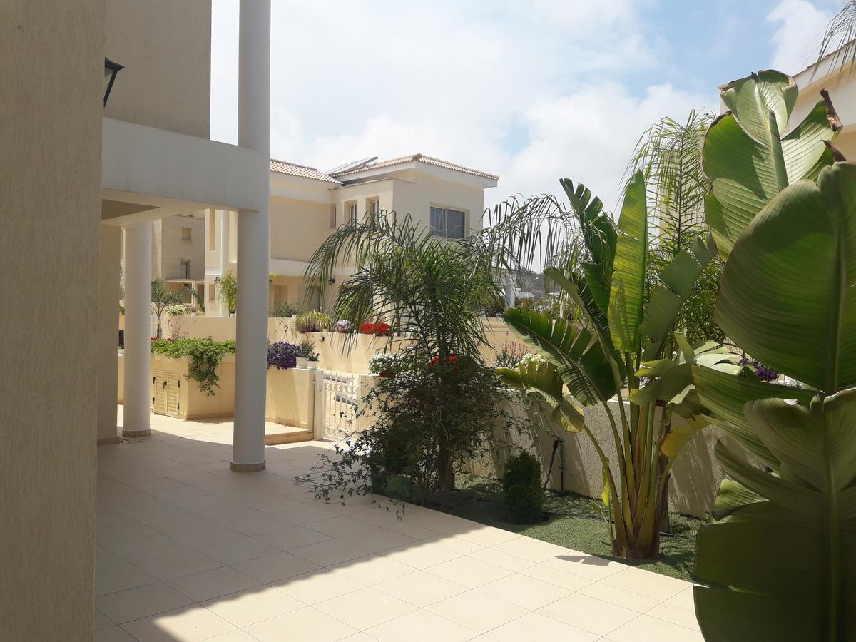 Anthorina 6 Villa