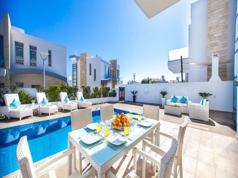 Oceanview Luxury 138 *